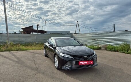 Toyota Camry, 2019 год, 3 390 000 рублей, 2 фотография