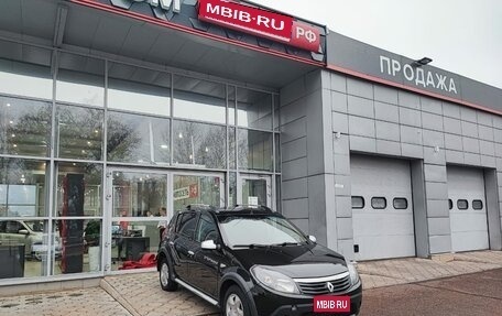 Renault Sandero I, 2013 год, 805 000 рублей, 1 фотография