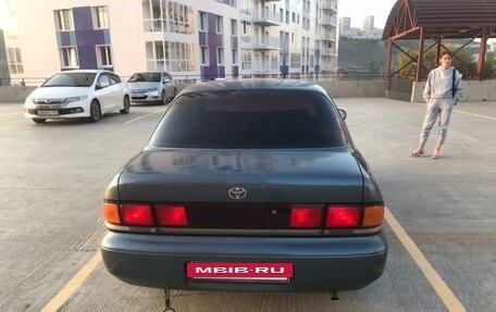 Toyota Sprinter VIII (E110), 1992 год, 700 000 рублей, 2 фотография