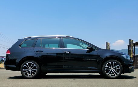 Volkswagen Golf VII, 2018 год, 1 240 000 рублей, 5 фотография