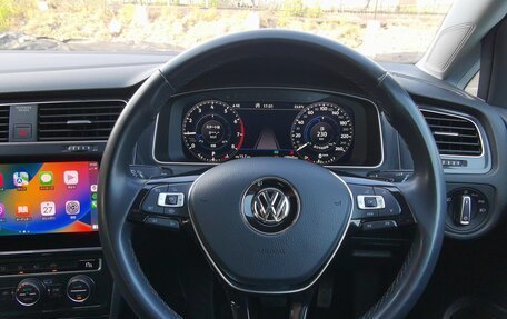 Volkswagen Golf VII, 2018 год, 1 240 000 рублей, 13 фотография