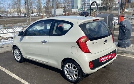 KIA Picanto II, 2011 год, 750 000 рублей, 4 фотография