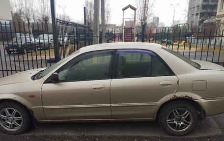 Mazda Familia, 2003 год, 270 000 рублей, 1 фотография