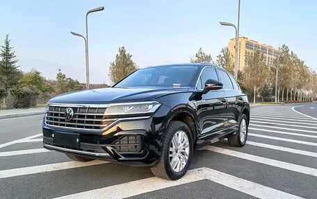 Volkswagen Touareg III, 2022 год, 5 212 007 рублей, 2 фотография