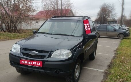 Chevrolet Niva I рестайлинг, 2015 год, 730 000 рублей, 3 фотография