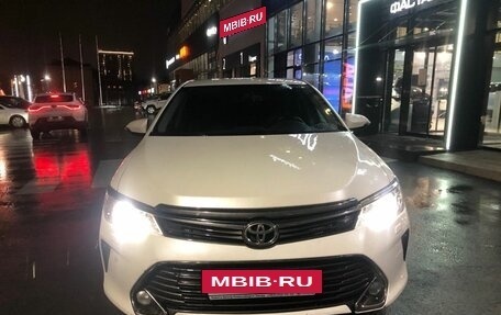 Toyota Camry, 2015 год, 2 289 000 рублей, 2 фотография