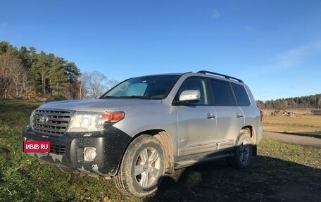 Toyota Land Cruiser 200, 2012 год, 3 600 000 рублей, 1 фотография