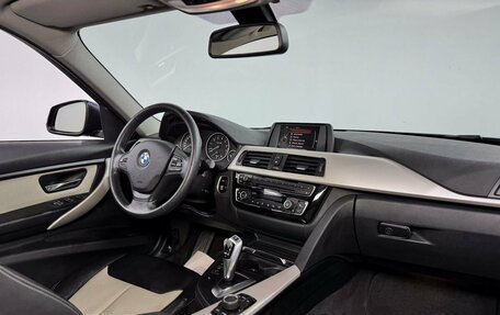 BMW 3 серия, 2017 год, 2 229 000 рублей, 7 фотография