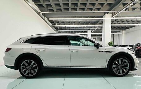 Volkswagen Passat CC, 2022 год, 2 750 300 рублей, 4 фотография