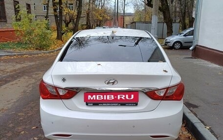 Hyundai Sonata VI, 2012 год, 1 200 000 рублей, 3 фотография