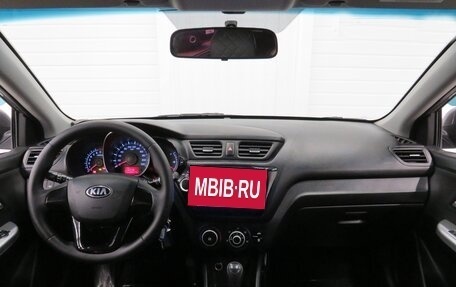 KIA Rio III рестайлинг, 2013 год, 850 000 рублей, 14 фотография