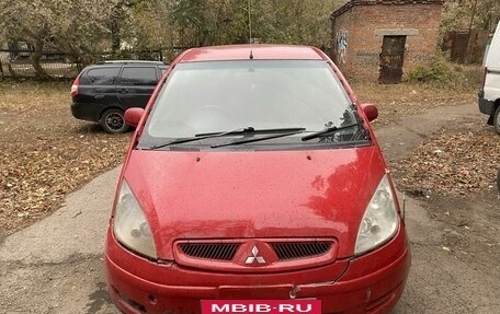 Mitsubishi Colt VI рестайлинг, 2003 год, 235 000 рублей, 4 фотография