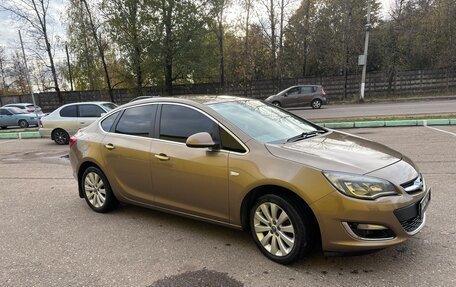 Opel Astra J, 2013 год, 1 169 000 рублей, 3 фотография