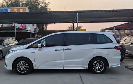 Honda Odyssey IV, 2021 год, 2 780 000 рублей, 2 фотография