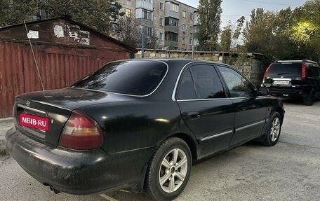 Hyundai Sonata III рестайлинг, 1998 год, 199 000 рублей, 4 фотография