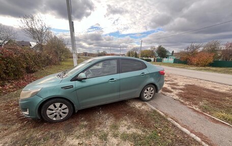 KIA Rio III рестайлинг, 2013 год, 700 000 рублей, 4 фотография