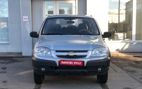 Chevrolet Niva I рестайлинг, 2010 год, 500 000 рублей, 2 фотография