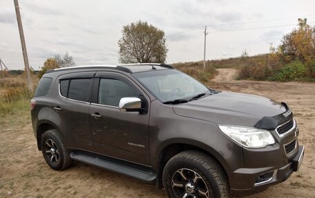 Chevrolet TrailBlazer II, 2014 год, 2 000 000 рублей, 2 фотография