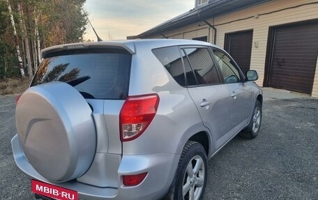 Toyota RAV4, 2007 год, 1 450 000 рублей, 6 фотография