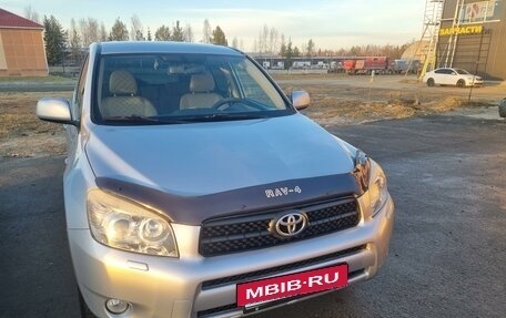 Toyota RAV4, 2007 год, 1 450 000 рублей, 3 фотография