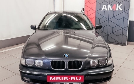 BMW 5 серия, 2000 год, 455 800 рублей, 3 фотография