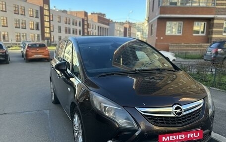 Opel Zafira C рестайлинг, 2013 год, 950 000 рублей, 6 фотография