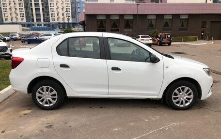 Renault Logan II, 2019 год, 1 115 000 рублей, 5 фотография