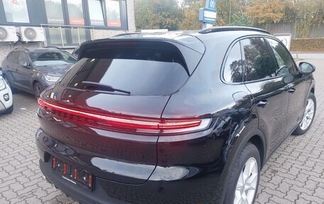 Porsche Cayenne III, 2023 год, 15 000 000 рублей, 4 фотография