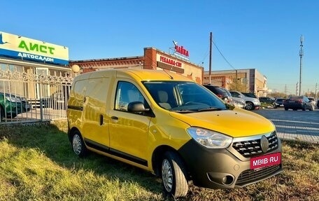 Renault Dokker, 2018 год, 1 300 000 рублей, 2 фотография