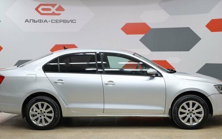 Volkswagen Jetta VI, 2012 год, 770 000 рублей, 4 фотография