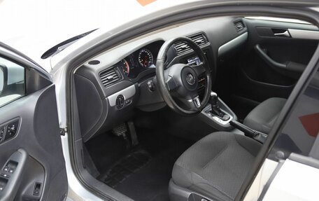 Volkswagen Jetta VI, 2012 год, 770 000 рублей, 11 фотография