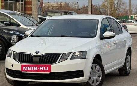 Skoda Octavia, 2018 год, 1 100 000 рублей, 8 фотография