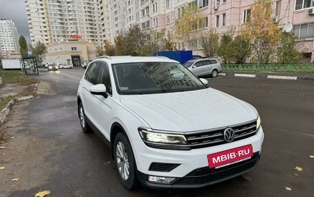 Volkswagen Tiguan II, 2017 год, 2 500 000 рублей, 17 фотография