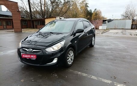 Hyundai Solaris II рестайлинг, 2011 год, 739 000 рублей, 1 фотография