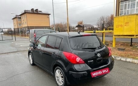 Nissan Tiida, 2010 год, 850 000 рублей, 4 фотография