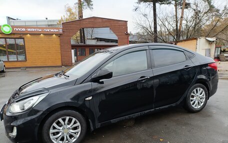 Hyundai Solaris II рестайлинг, 2011 год, 739 000 рублей, 5 фотография