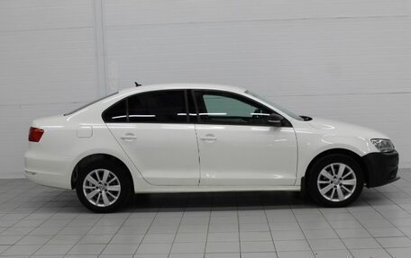 Volkswagen Jetta VI, 2013 год, 650 000 рублей, 4 фотография