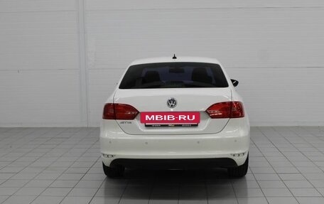 Volkswagen Jetta VI, 2013 год, 650 000 рублей, 6 фотография