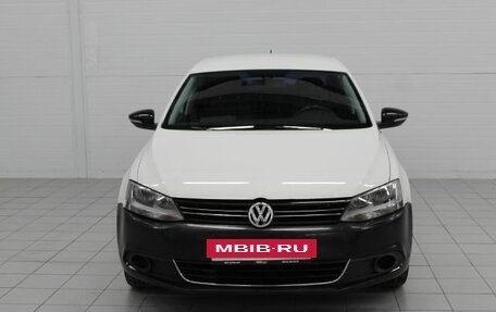 Volkswagen Jetta VI, 2013 год, 650 000 рублей, 2 фотография