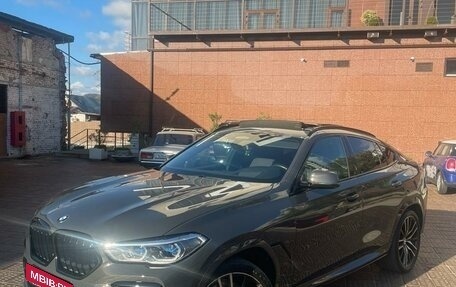 BMW X6, 2022 год, 14 700 000 рублей, 2 фотография