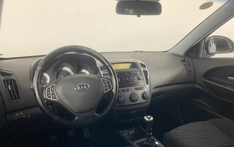 KIA cee'd I рестайлинг, 2007 год, 700 000 рублей, 11 фотография