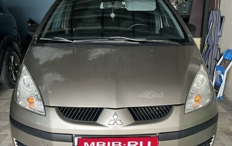 Mitsubishi Colt VI рестайлинг, 2008 год, 550 000 рублей, 1 фотография