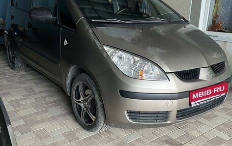 Mitsubishi Colt VI рестайлинг, 2008 год, 550 000 рублей, 2 фотография