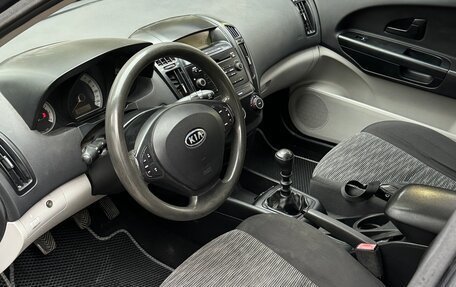 KIA cee'd I рестайлинг, 2008 год, 700 000 рублей, 8 фотография