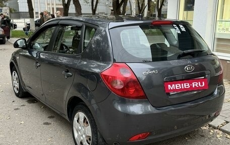 KIA cee'd I рестайлинг, 2008 год, 700 000 рублей, 5 фотография