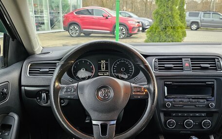 Volkswagen Jetta VI, 2012 год, 750 000 рублей, 5 фотография