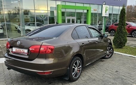 Volkswagen Jetta VI, 2012 год, 750 000 рублей, 4 фотография