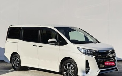 Toyota Noah III, 2019 год, 2 949 000 рублей, 1 фотография