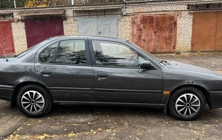 Nissan Primera II рестайлинг, 1991 год, 249 000 рублей, 6 фотография