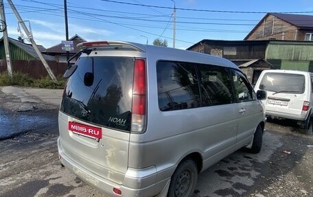 Toyota Lite Ace IV, 2001 год, 820 000 рублей, 5 фотография